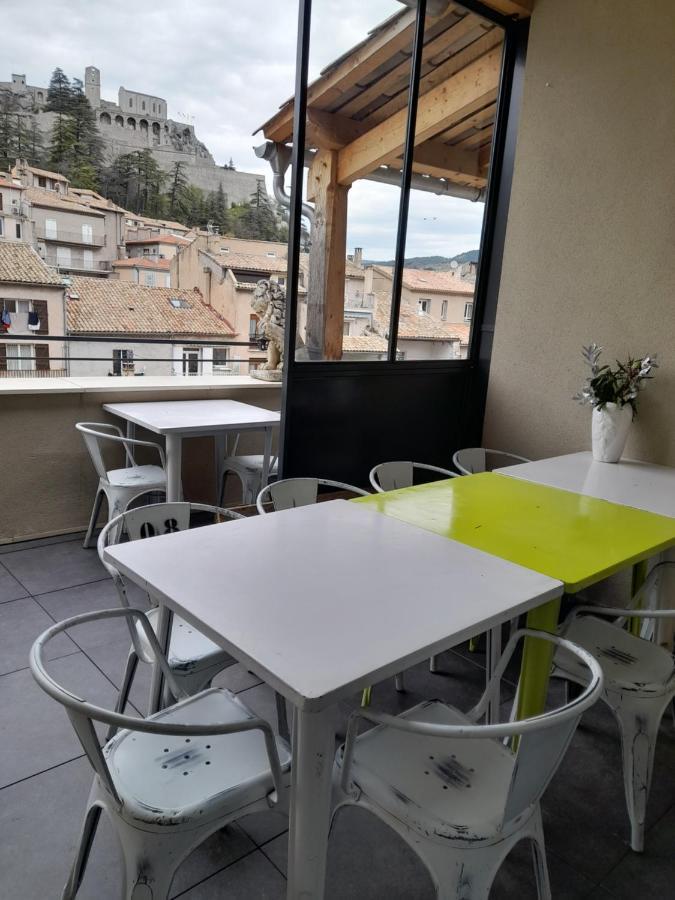 Les Mirabelles Chambres D'Hotes Sisteron Exteriör bild